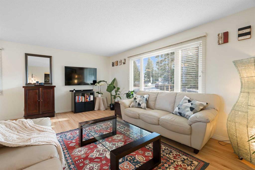 Picture for 308 Hunterbrook Place NW