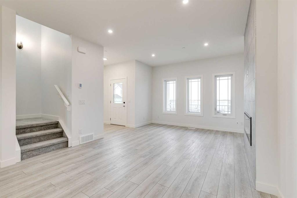 Picture for 479 Hotchkiss Manor SE