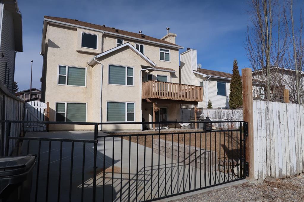 Picture for 200 Hawkbury Close NW