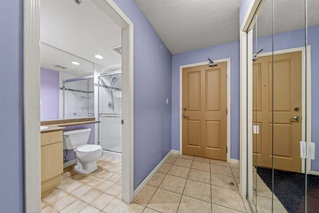 Picture for 301, 650 10 Street SW