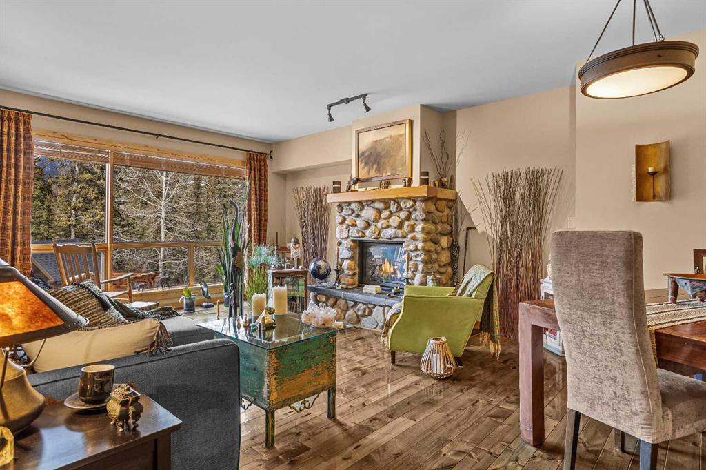 Picture for 211, 600 Spring Creek Drive 