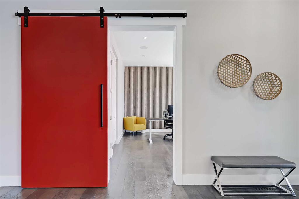 Picture for 10 Lissington Drive SW