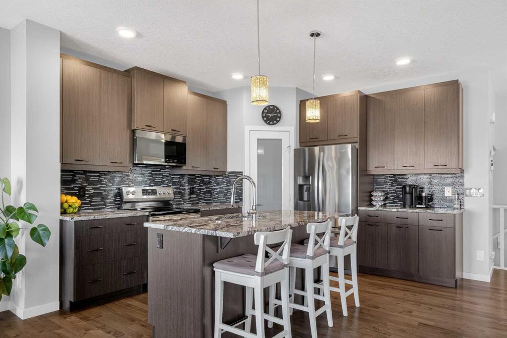 Picture for 220 Evansborough Way NW