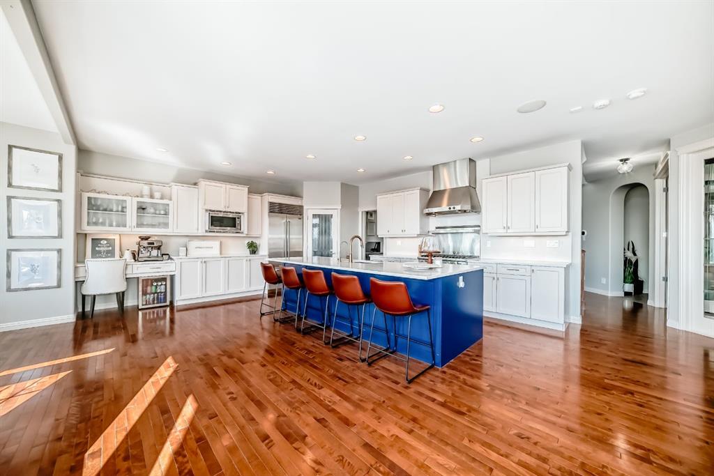 Picture for 268 Springbluff Bay SW