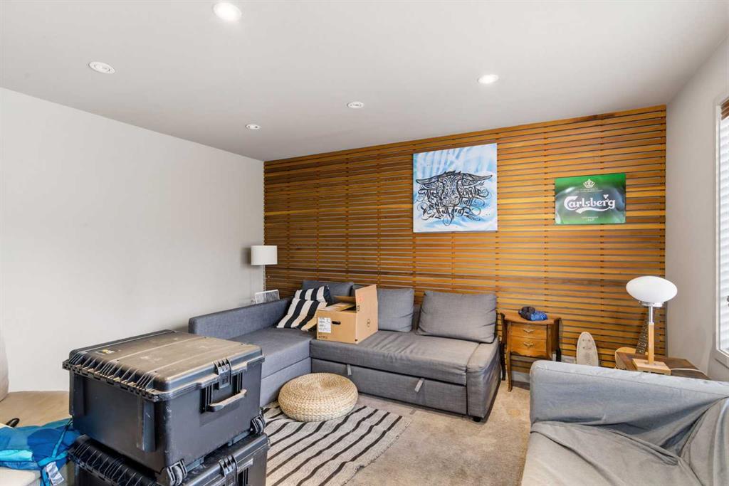 Picture for 2910 Marquette Street SW