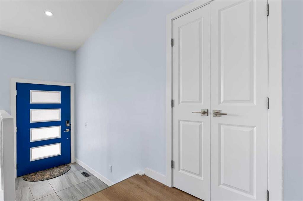 Picture for 55 Whitehaven Crescent NE