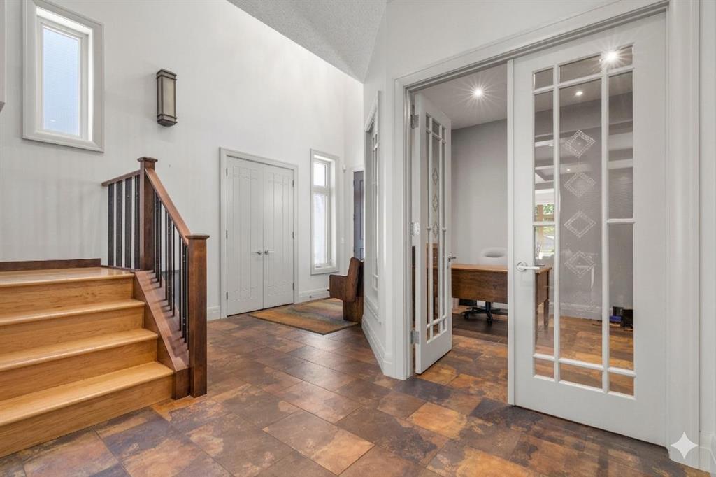 Picture for 627 27 Avenue NE