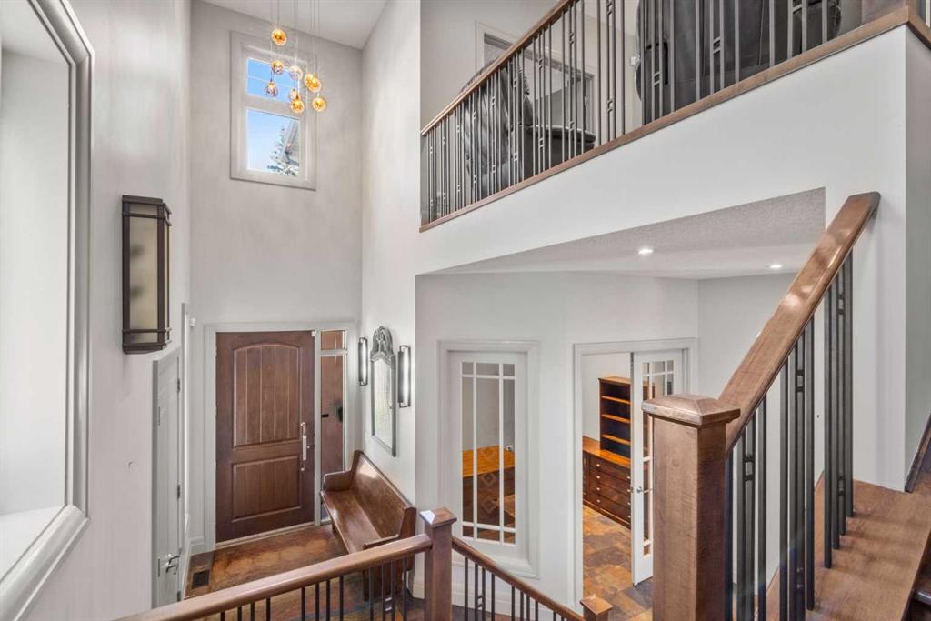 Picture for 627 27 Avenue NE