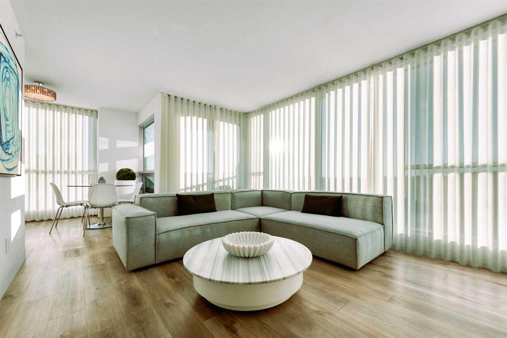 Picture for 904, 188 15 Avenue SW