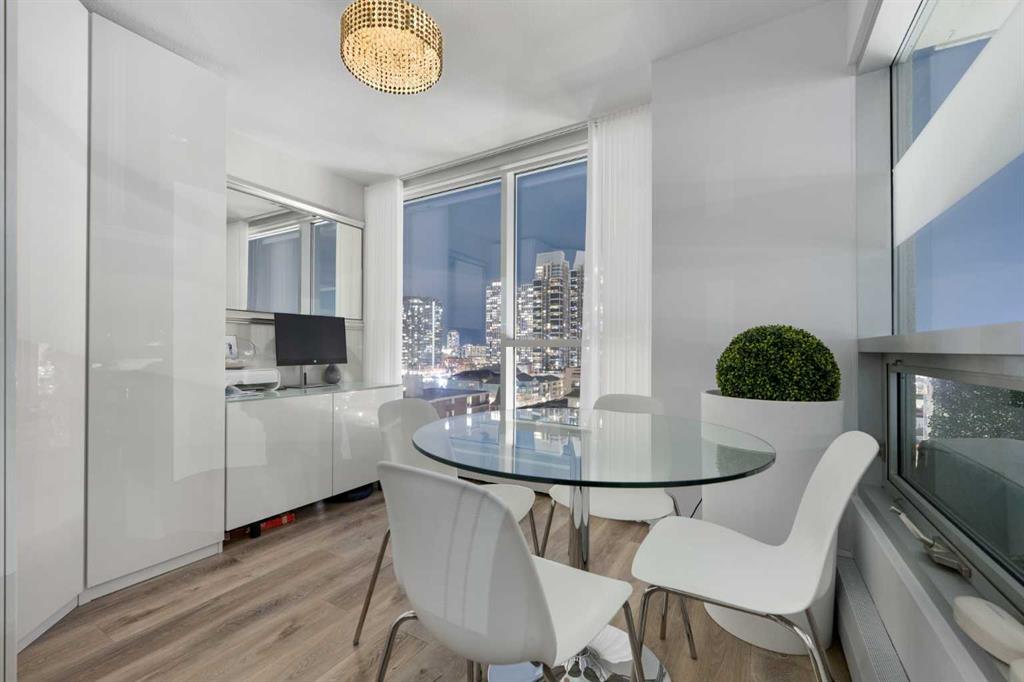 Picture for 904, 188 15 Avenue SW