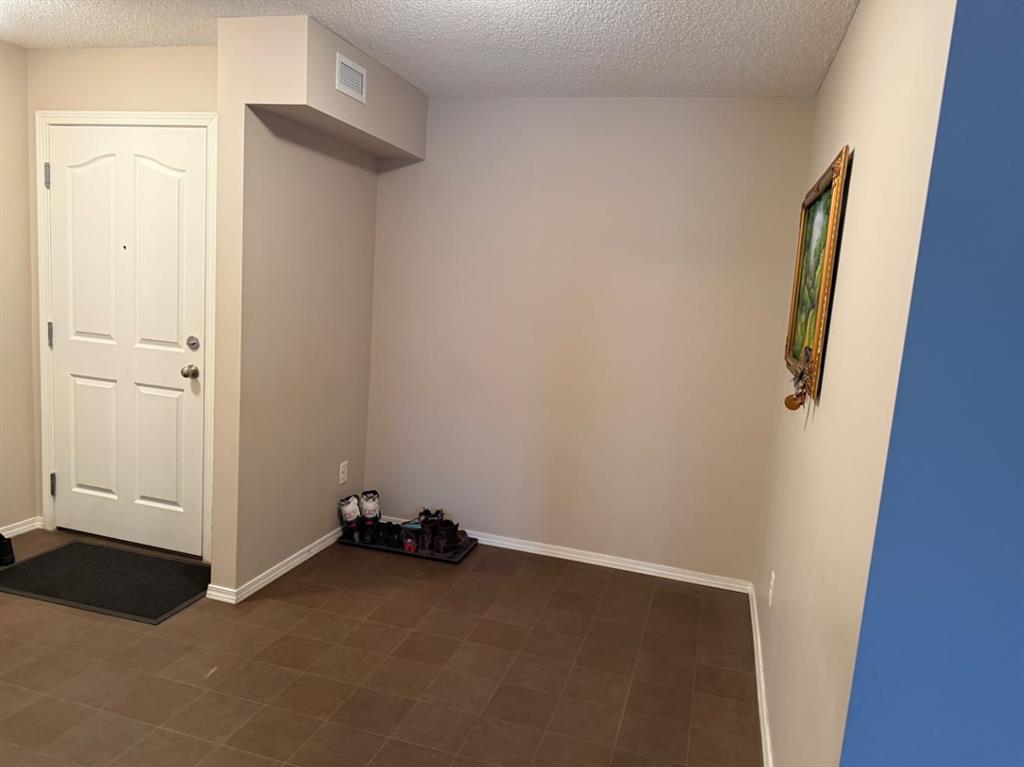 Picture for 202, 7210 80 Avenue NE