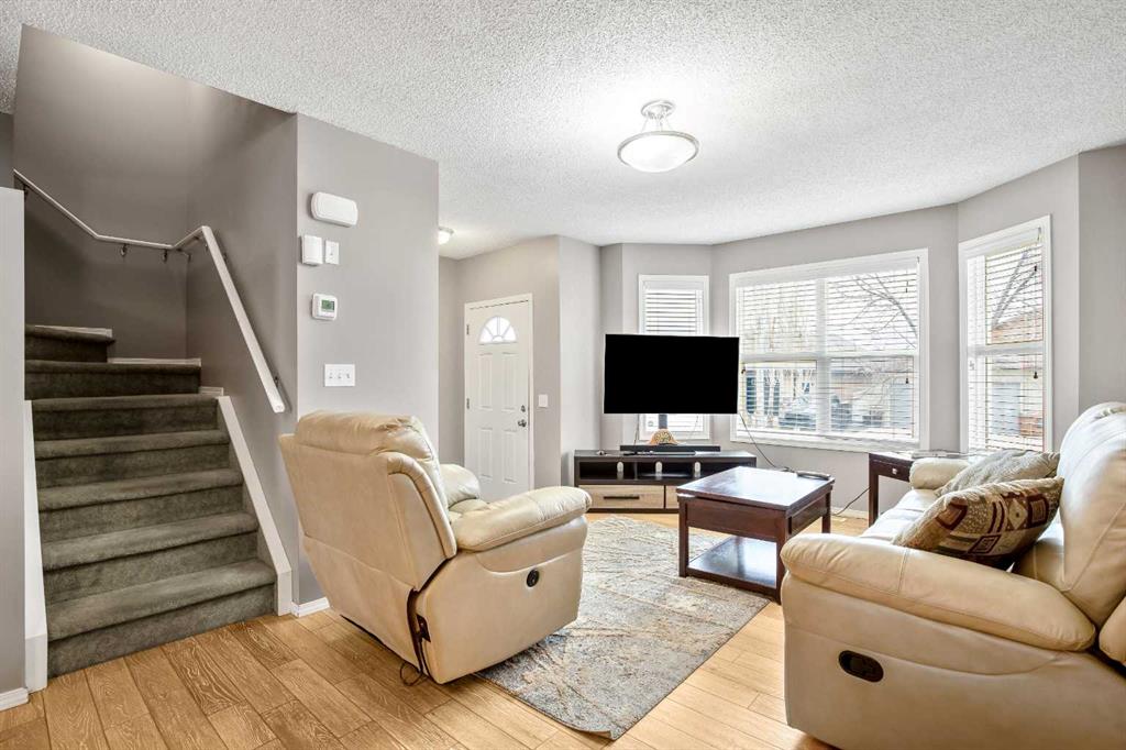 Picture for 806 Prairie Sound Circle NW