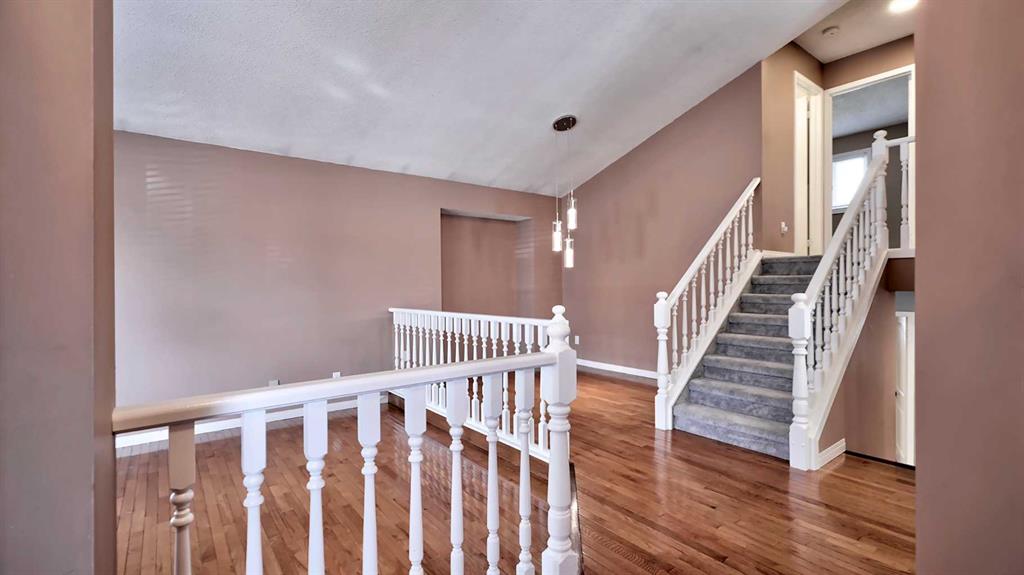 Picture for 48 Riverbrook Road SE