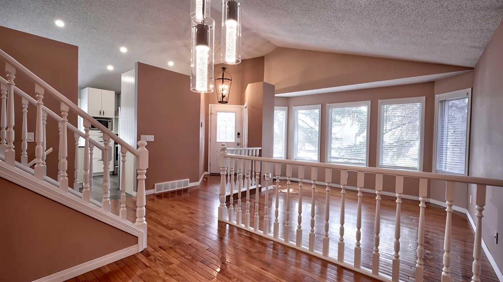 Picture for 48 Riverbrook Road SE