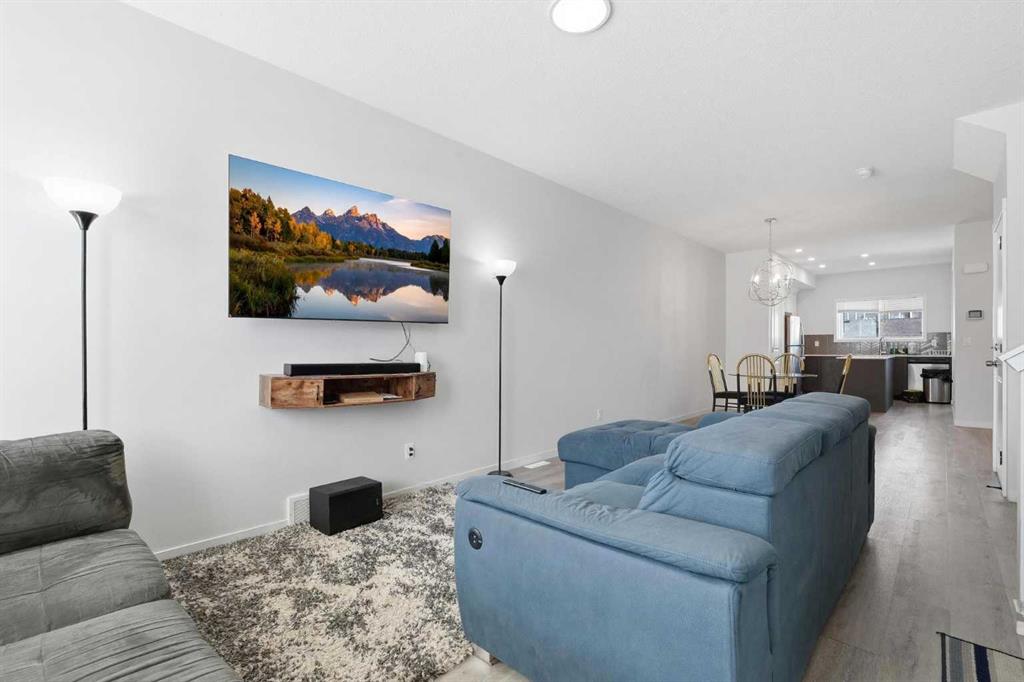 Picture for 200 Corner Meadows Way NE