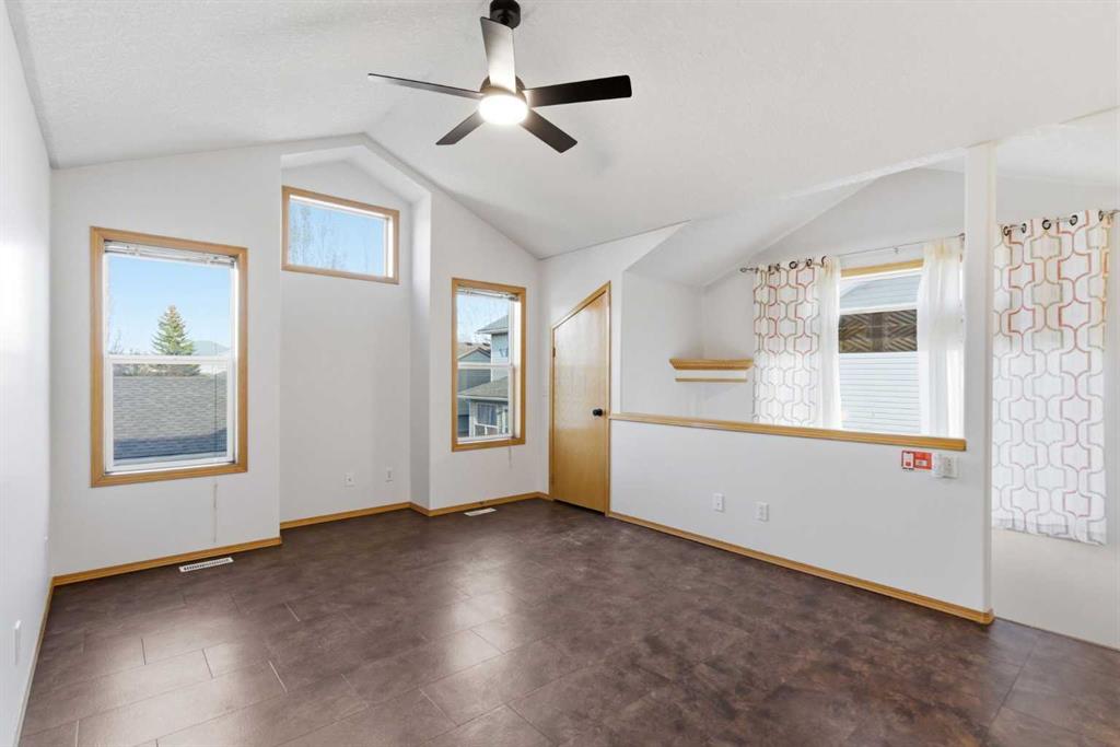 Picture for 68 Silver Springs Way  