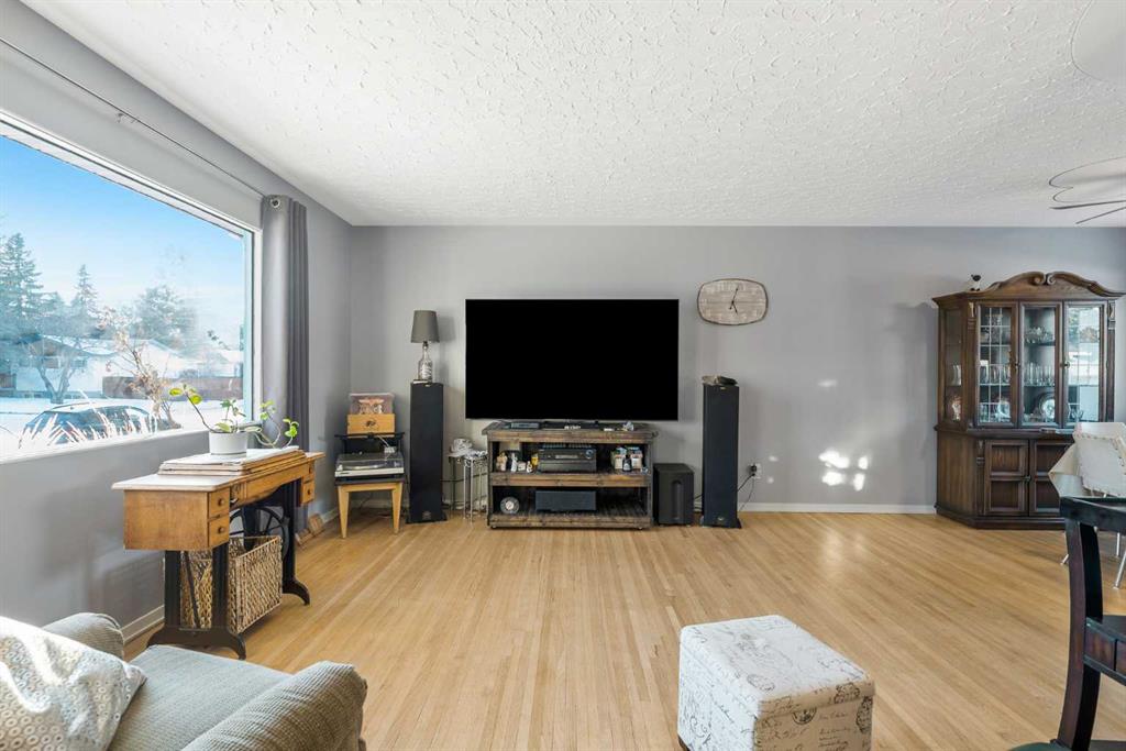 Picture for 126 Springwood Drive SW