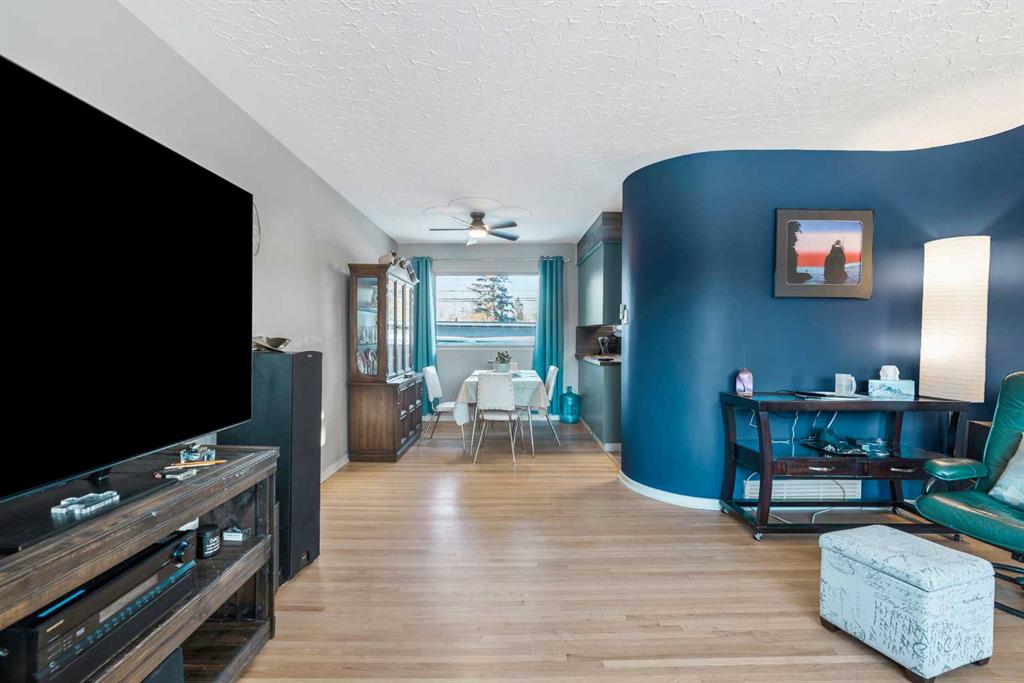 Picture for 126 Springwood Drive SW