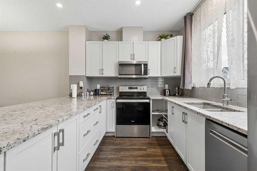 Picture for 291 Magnolia Square SE