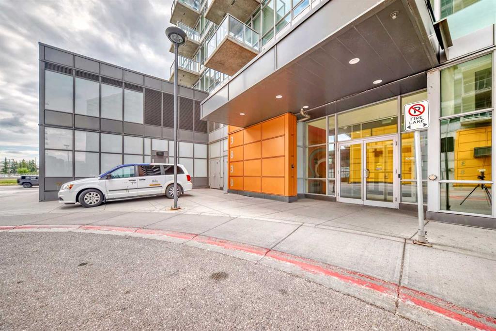 Picture for 1607, 3830 Brentwood Road NW