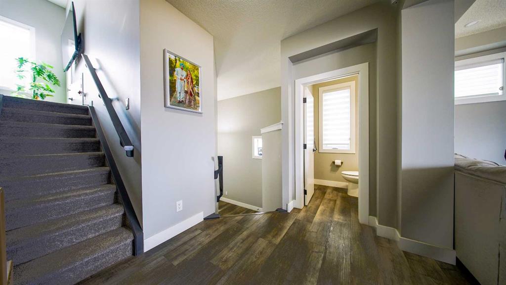 Picture for 74 Carrington Crescent NW