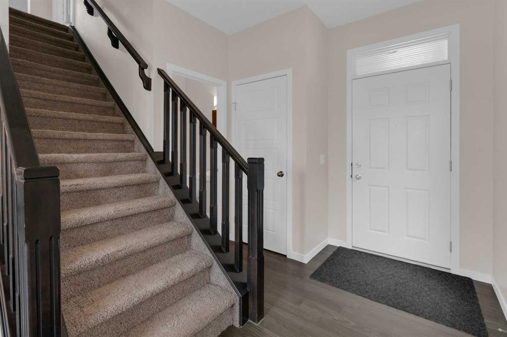 Picture for 16 Fireside Place 