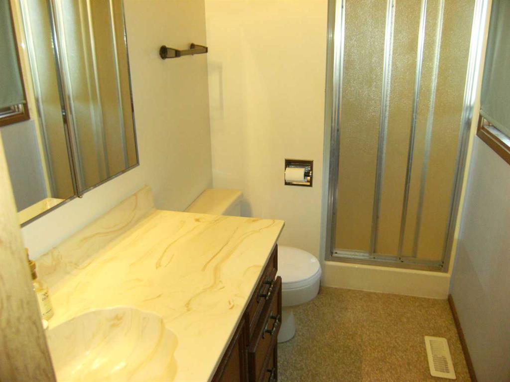 CIR Realty 520 8 Street SE CIR REALTY , Three Hills, NONE,T0M 2A0