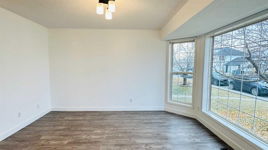 Picture for 78 Country Hills Heights NW