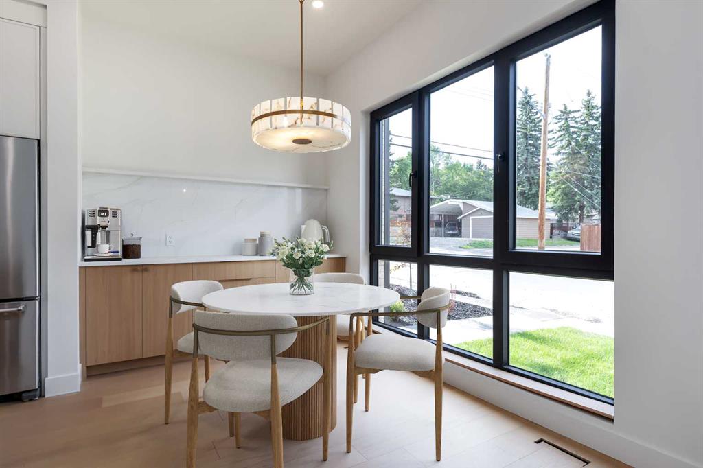 Picture for 4309 32 Avenue SW