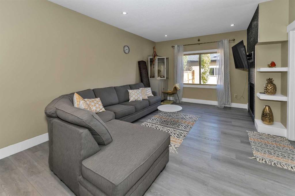 Picture for 7432 Ogden Road SE https://www.cirrealty.ca/reb/creb/59/A2266559_14.jpg