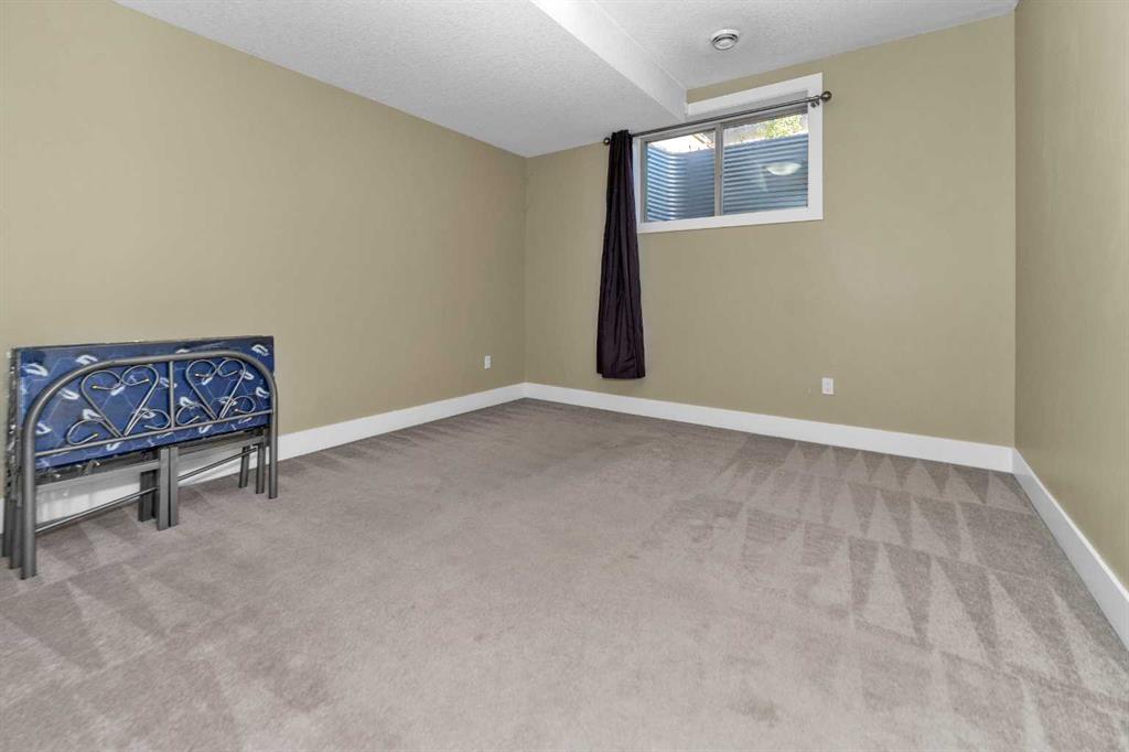Picture for 7432 Ogden Road SE https://www.cirrealty.ca/reb/creb/59/A2266559_35.jpg