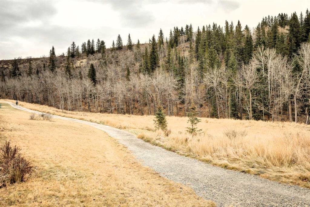 Picture for 44 Riviera Court 