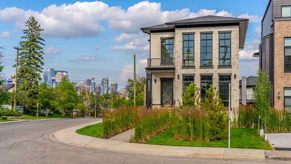 Picture for 2504 19A Street SW