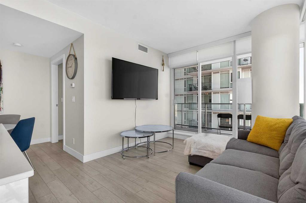 Picture for 2604, 1188 3 Street SE