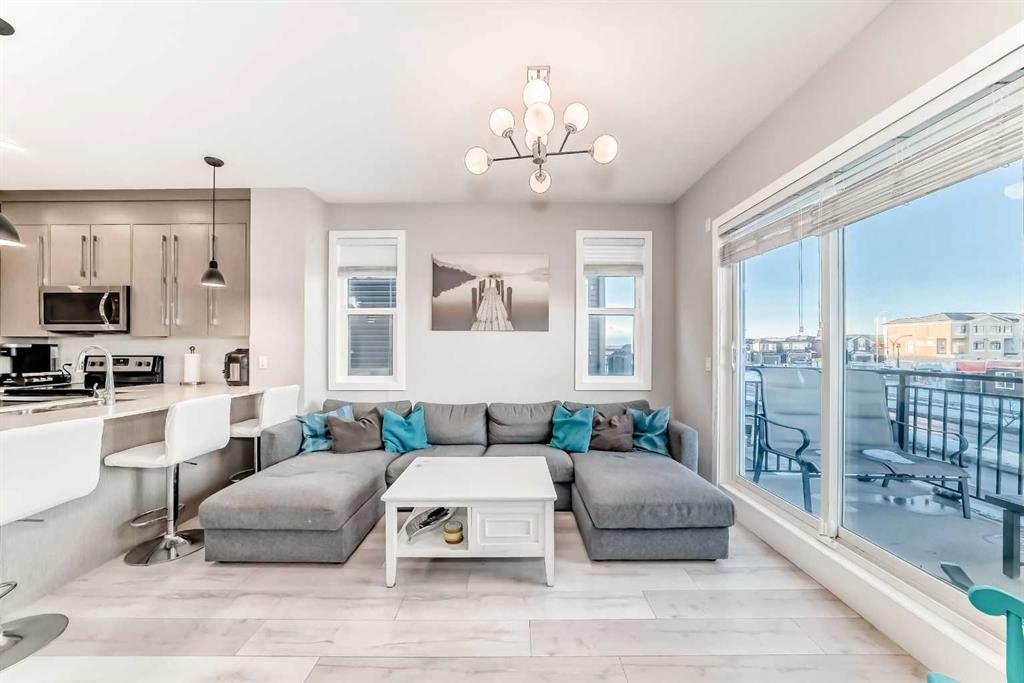 Picture for 6421 128 Avenue NE