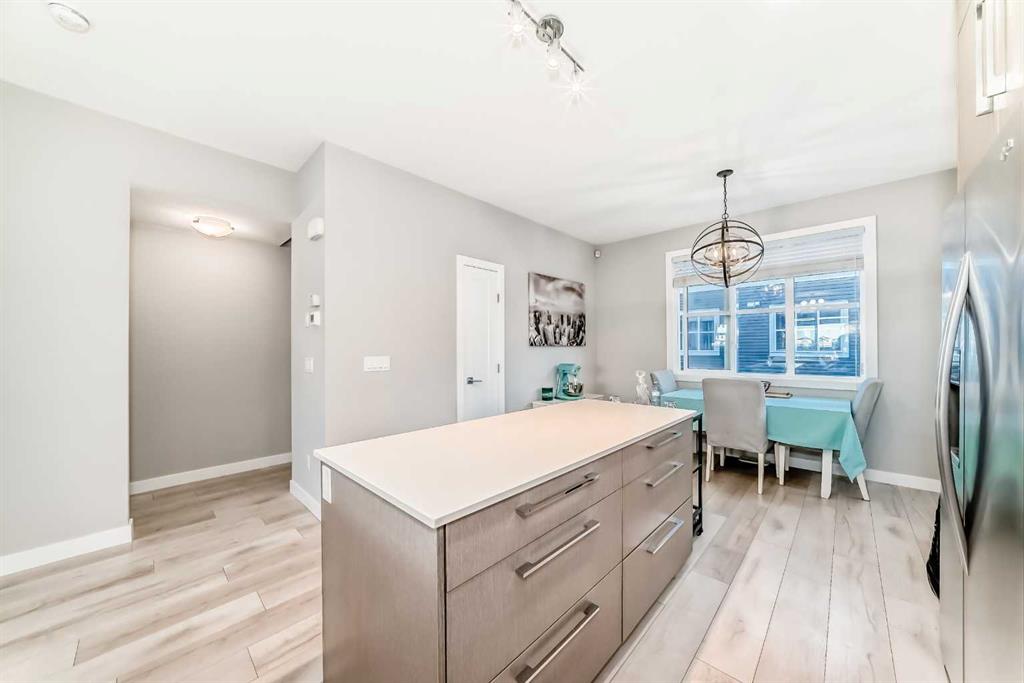 Picture for 6421 128 Avenue NE