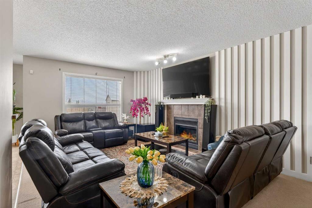 Picture for 106 Saddlecrest Crescent NE