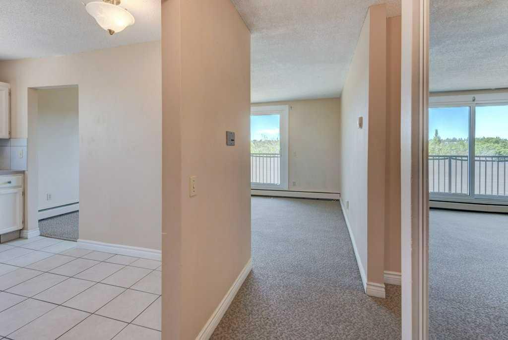 Picture for 43, 1703 11 Avenue SW