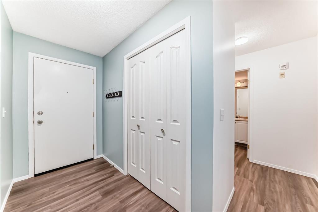 Picture for 5407, 604 8 Street SW