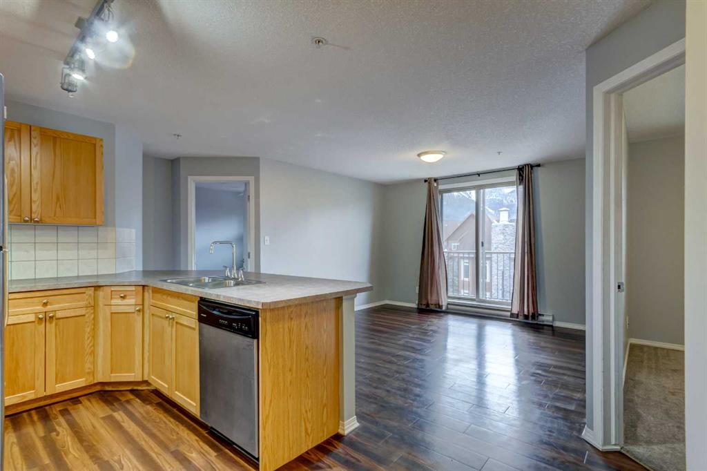 Picture for 213, 186 Kananaskis Way  