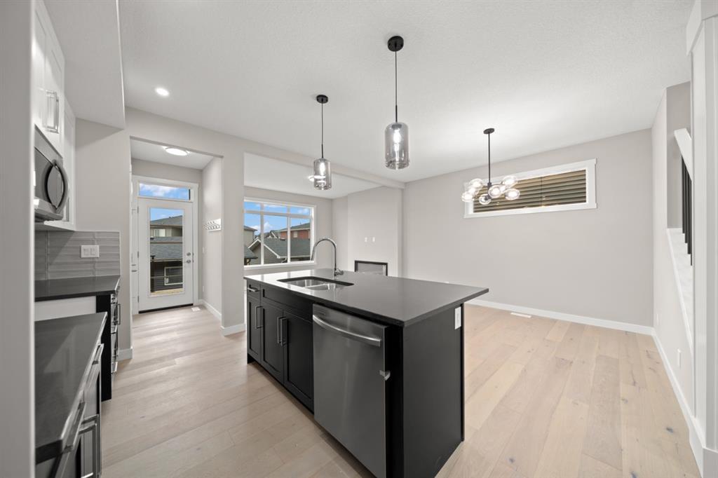 Picture for 21 Sora Gate SE