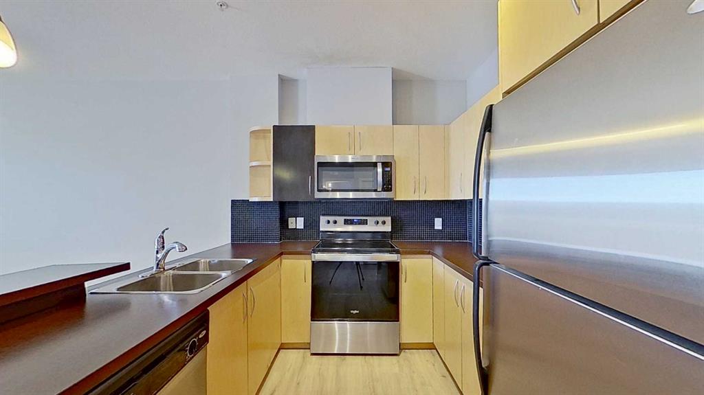 Picture for 121, 69 Springborough Court SW