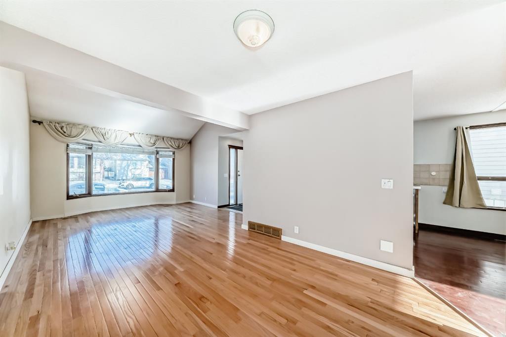 Picture for 8007 Ranchview Drive NW