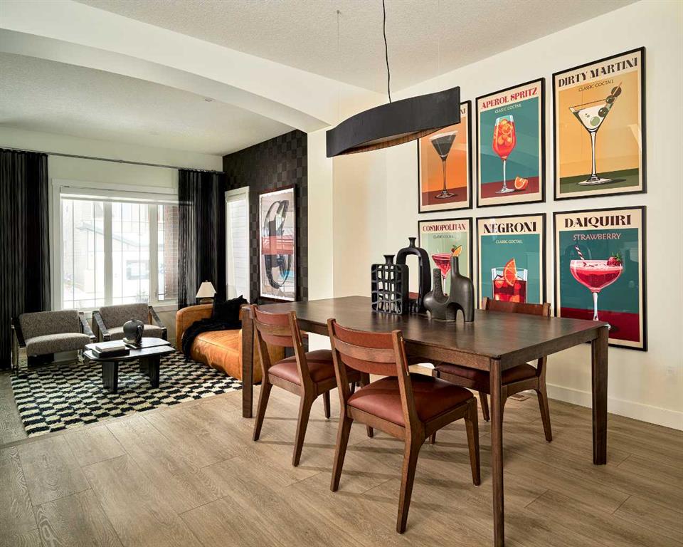 Picture for 906 Chinook Winds Meadow SW