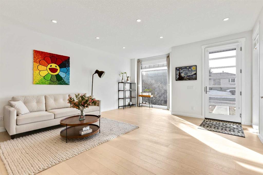 Picture for 2728 Cochrane Road NW