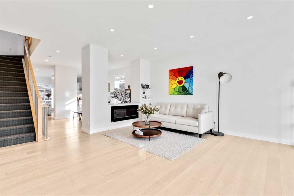 Picture for 2728 Cochrane Road NW