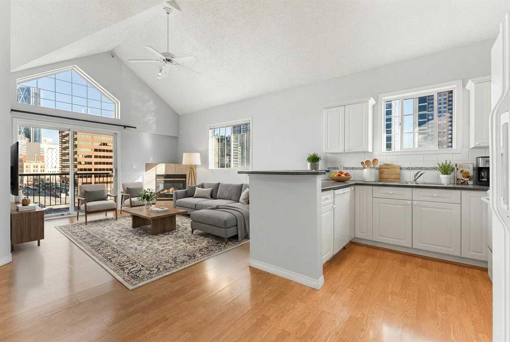 Picture for 518, 126 14 Avenue SW