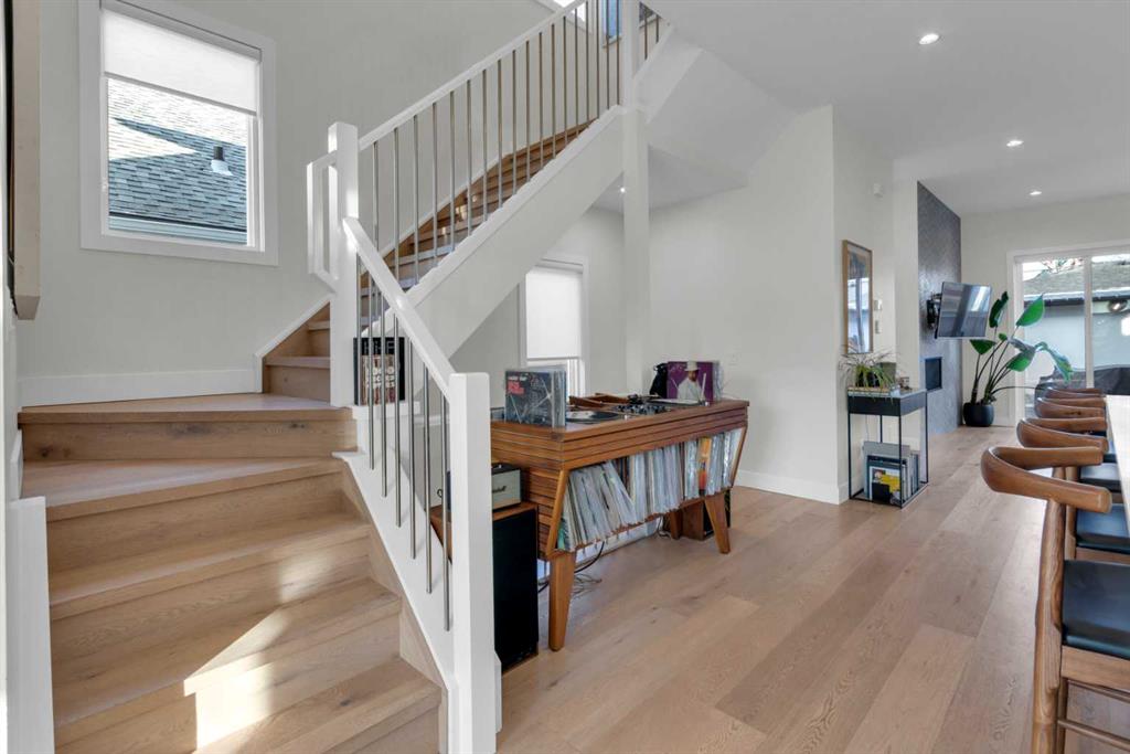 Picture for 606 9 Avenue NE