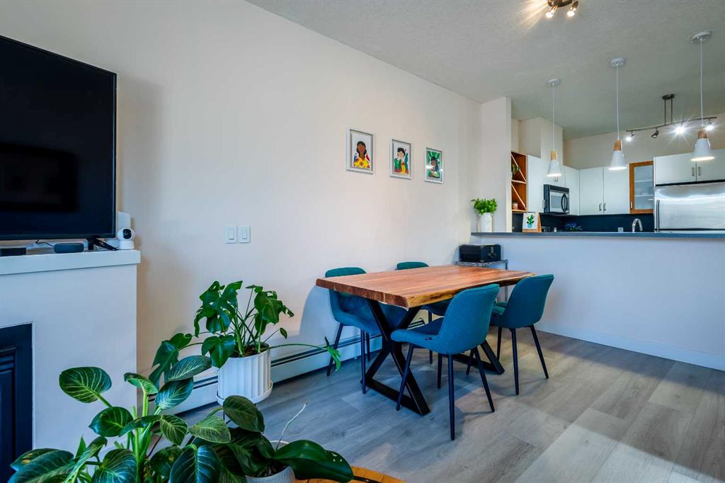 Picture for 219, 3600 15A Street SW