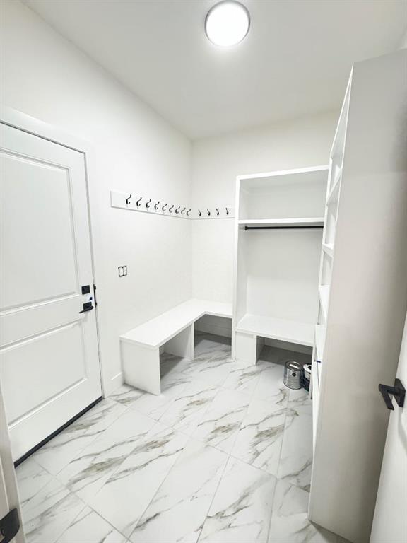 Picture for 709 Mandalay Avenue 